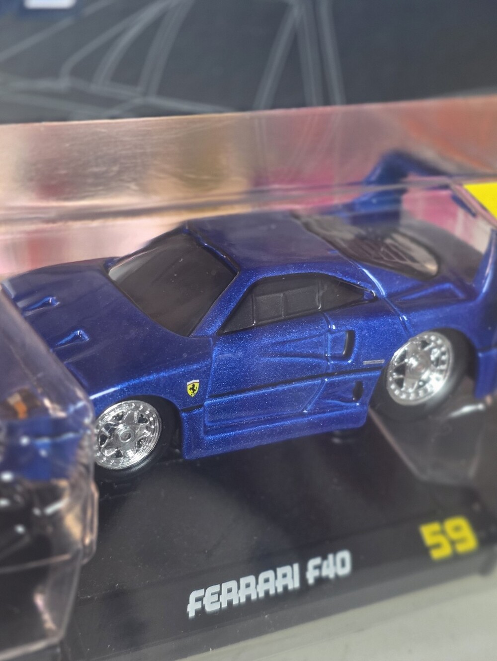 Muscle Machines Series 10 Ferrari F40 #59 Le Mans “Pilot” Blue 2026 Release - Picture 4 of 13